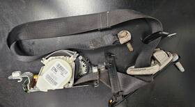 P5kp971x9ae Dodge 2014 Ram 2500 Drivers Seat Belt Retractor And Height Adjuster