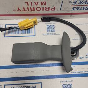 1gx901d5aa Dodge Truck 08-10 Grand Caravan Front Right Passenger Seat Belt Buckle Gray Oem 1gx901d5aa Dodge Truck 08-10 Grand Caravan Front Right Passenger Seat Belt Buckle Gray Oem