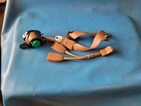 210.ch8193 Dodge Truck 93 Dakota Clubcab Right Passenger Front Retractor With Buckle 134780 210.ch8193 Dodge Truck 93 Dakota Clubcab Right Passenger Front Retractor With Buckle 134780