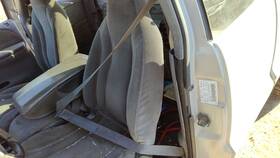 5gh58lazae Dodge Trucks 2000 Dakota Driver Left Front Seat Belt Retractor Oem Shoulder Gray