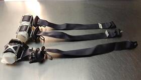 19256872 Factory/oem 2010-2011 Chevrolet Camaro Coupe Right Front And Rear Seat Belt Retractors 19256872 Factory/oem 2010-2011 Chevrolet Camaro Coupe Right Front And Rear Seat Belt Retractors