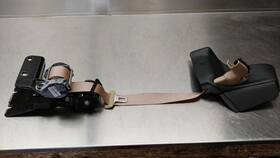 89026458 Factory/oem 2006-2012 C6 Chevrolet Corvette Convertible Right Pass Seat Belt Retractor