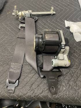 Factory/oem Dg13-54612d34-ag35b8 2014 Ford Taurus Limited Front Right Seat Belt