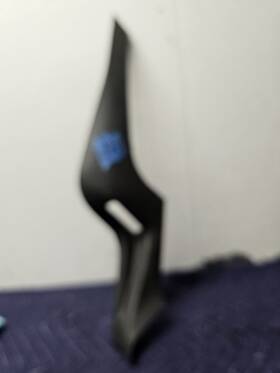 054151m Fomoco 2011 - 2019 Ford Fiesta Driver Rear Seatbelt Trim