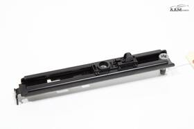 34202592b Fomoco 2017-2020 Lincoln Mkz Front Left Side Seat Belt Height Adjuster Bracket Oem