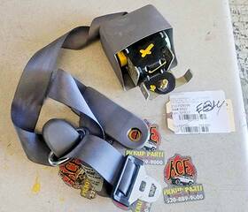 212.fd8596 Ford 94-96 F150 F250 F350 Super Cab Right Passenger Rear Shoulder Seat Belt Gray 212.fd8596 Ford 94-96 F150 F250 F350 Super Cab Right Passenger Rear Shoulder Seat Belt Gray
