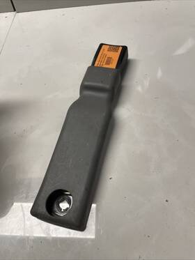 325003 Ford 1999-2007 F250 F350 Front Female Seat Belt Buckles Gray