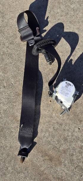 34140045acbl Ford 2011-2019 Explorer Right Passenger 2nd Row Seat Belt