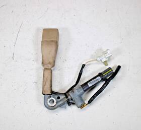 7l1z7861203ab Ford 07/10 Navigator 07 /14 Expedition Left Front Power Seat Belt Seatbelt Buckle