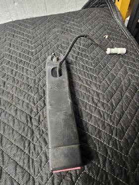 D2bz5461203aa Ford 14-19 Fiesta Front Seat Belt Buckle Left Driver Side Black Oem