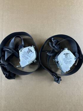 Ford Db5378611b68ar 2012-2015 Explorer Rear 2nd Row Seat Belt Retractor Bb5378611b69ah Oem