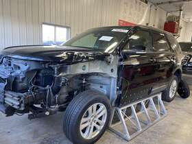 Db5z78611b09ad Ford Used Front Left Seat Belt Fits 2018 Explorer Driver Retractor G