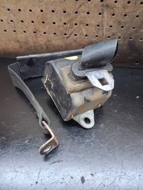 E1tb10612a86-aa Ford 80-86 F150 F250 F350 Pickup Truck Rh Seatbelt Seat Belt Retractor E221