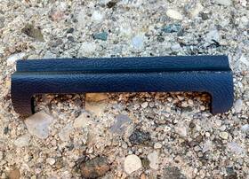 E7zz-6160220 Ford 1987-1993 Mustang Coupe Hatchback Rear Seat Belt Bezel Trim Opening Black
