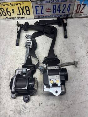 Eg13-54612d34-ac35b8 Ford 2013-2019 Taurus Left Right Driver Passenger Seat Belt Seatbelt Retractor Eg13-54612d34-ac35b8 Ford 2013-2019 Taurus Left Right Driver Passenger Seat Belt Seatbelt Retractor