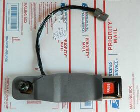 F3tz-861203 Ford 91-97 Seat Belt Explorer Front Left Driver Female Receiver Latch Grey 25
