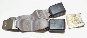 F78z-16611b66-aab Ford F78z16611b66aab Genuine Seat Belt Buckle Assembly Rear Right Nos