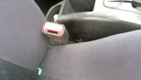 F8cz6361202aad Ford 00-03 Escort Zx2 Passenger Right Front Seat Belt Buckle Receiver Dark Gray Mw