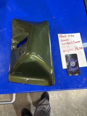 D6tb-1060230-awe Ford Fomoco Used 1973-79 F150 Trucks Seatbelt Green Retractor Cover D6tb-1060230-awe Ford Fomoco Used 1973-79 F150 Trucks Seatbelt Green Retractor Cover