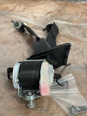 Fr3b-63611b69-a Ford 2015-17 Mustang Lh Driver Rear Seat Belt 264