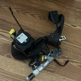Jr3bc699d64ad Ford Mustang Convertible Front Left Driver Side Seatbelt Retractor Oem 18-23