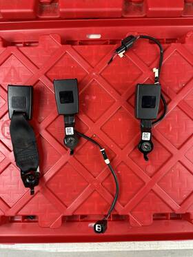 Jt48r60045pb3zhe Ford 2019-2024 Edge Rear 2nd Row Left Right Center Seat Belt Clip Buckle Set Oem Jt48r60045pb3zhe Ford 2019-2024 Edge Rear 2nd Row Left Right Center Seat Belt Clip Buckle Set Oem