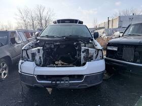 210-01680 Ford Truck Seat Belt Front New Style Bench 40/20/40 Center Fits 04 F150 Pickup 69765