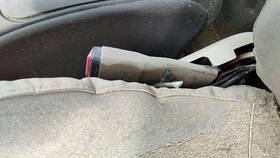 Xf2z1661203ccc Ford 2000 Windstar Driver Left Front Seat Belt Buckle Receiver Oem Tan