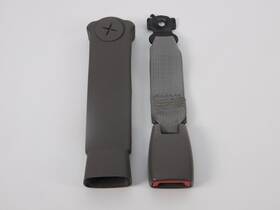 15929128 General Motors 01 - 07 Chevrolet Express Gmc Savanna Seat Belt Buckle Front Rh Right Gray Oem