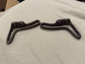20354940 General Motors 82 83 Gm Seat Belt Guides