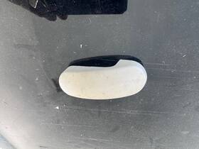 33047321 General Motors 2007 -2014 Yukon Tahoe Suburban Sierra Seat Belt Bolt Cover Tan
