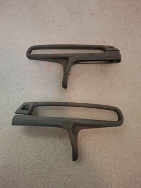 20103165 General Motors Gm 1978-88 Monte Carlo Cutlass Regal L.h And R.h. Seat Belt Guide Grand Prix Malibu