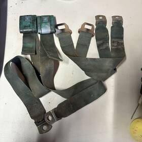 359295 General Motors Gm 1968-1978 Chevy K5 Blazer Pickup Truck Lap Seat Belts Buckles Gmc Jimmy Sierra 359295 General Motors Gm 1968-1978 Chevy K5 Blazer Pickup Truck Lap Seat Belts Buckles Gmc Jimmy Sierra