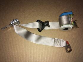 12530929 Gm Cadillac Deville Driver Side Left Rear Seat Belt Retractor Male Oem 97 98 99