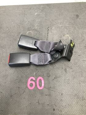 19259341 Gm 10-14 Cadillac Cts Driver Rear And Center Back Seat Belt Buckle Ebony Oem