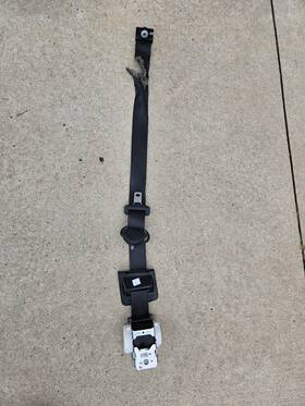 Gm 85606255 2021-2025 Suburban Tahoe Yukon Escalade Third Row Driver Side Seatbelt