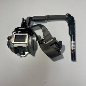 19332674 Gm Trucks 2014-2016 Chevy Silverado 1500 Left Front Seat Belt Oem