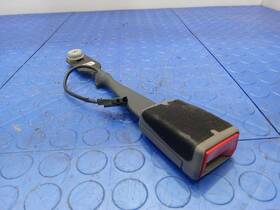 84531739 Gm Trucks 14-18 Chevy Silverado Front Seat Belt Buckle Right Passenger Side Gray Oem
