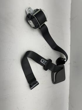 84761104 Gm Trucks 2020-2023 Gmc Sierra K3500 Oem Rear Right Seat Belt Retractor Black 84761104 Gm Trucks 2020-2023 Gmc Sierra K3500 Oem Rear Right Seat Belt Retractor Black