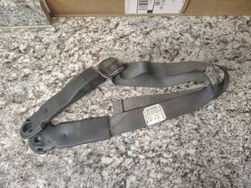 15094755 Gmc 1999 Sierra Chevy Silverado Center Middle Seat Belt Lap Buckle Oem