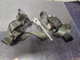 84583978 Gmc Used Front Right Seat Belt Fits 2018 Canyon Passenger Retractor Crew Cab Fr