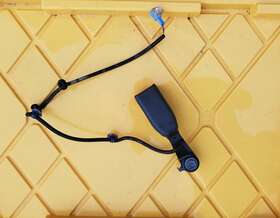 04813-tla-a10zb Honda Genuine Front Right Passenger Seat Belt Receptacle Buckle Oem