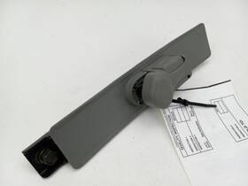 211.ho1605 Honda 2005 Pilot Front Driver Seat Belt Adjuster