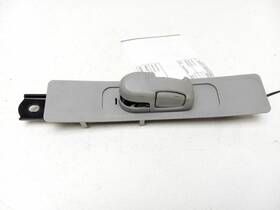 211.ho1o06 Honda 2006 Odyssey Front Right Seat Belt Adjuster