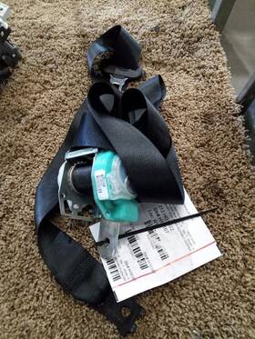 212.ho1d22 Honda Civic 2022 Seat Belt Rear 3795697
