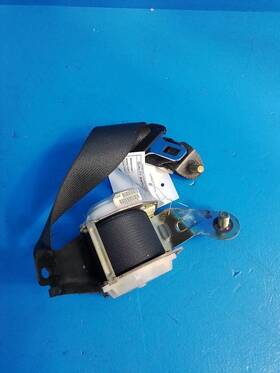 212.ho1m05 Honda Accord 2005 Seat Belt Rear 3326