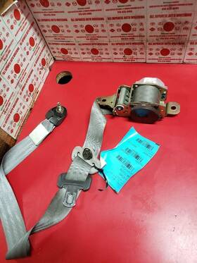 210-52343 Honda Accord Seat Belt Front Bucket Sedan Driver Retractor Fits 00-02 93920