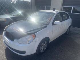 210-52821 Hyundai Seat Belt Front Driver Retractor Sedan Fits 06-11 Accent 628413