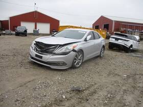 212.hy1t15 Hyundai Azera 2015 Seat Belt Rear 1619179