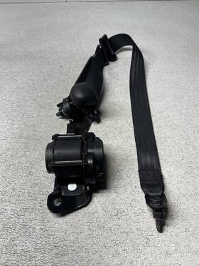 621585700b Hyundai 2013-2016 Genesis Front Left Seat Belt Retractor Oem 621585700b Hyundai 2013-2016 Genesis Front Left Seat Belt Retractor Oem